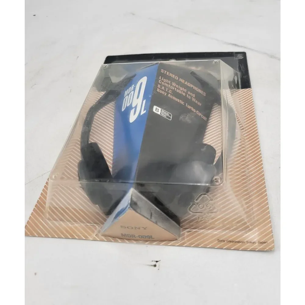 NIB Sony Headphones MDR-009L
